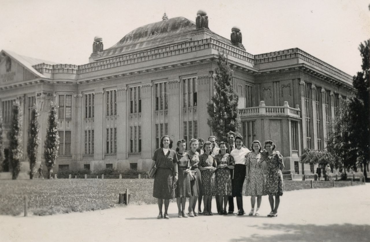 Sveučilišna knjižnica (danas Državni arhiv), Marulićev trg, oko 1950. godine